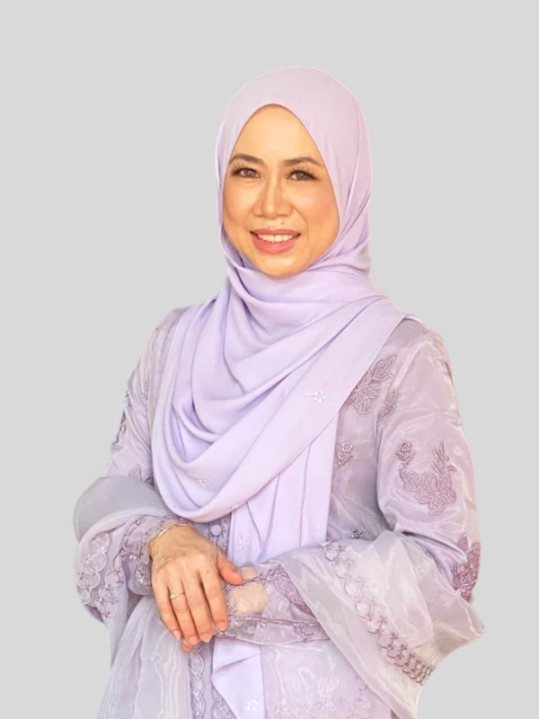 Dr Maiza Binti Tusimin, Pakar Kesuburan di Pusat Kesuburan Sophea PJ di Malaysia, menyediakan rawatan kesuburan termasuk IVF dan perubatan reproduktif untuk membantu pasangan dalam perjalanan membina keluarga.
